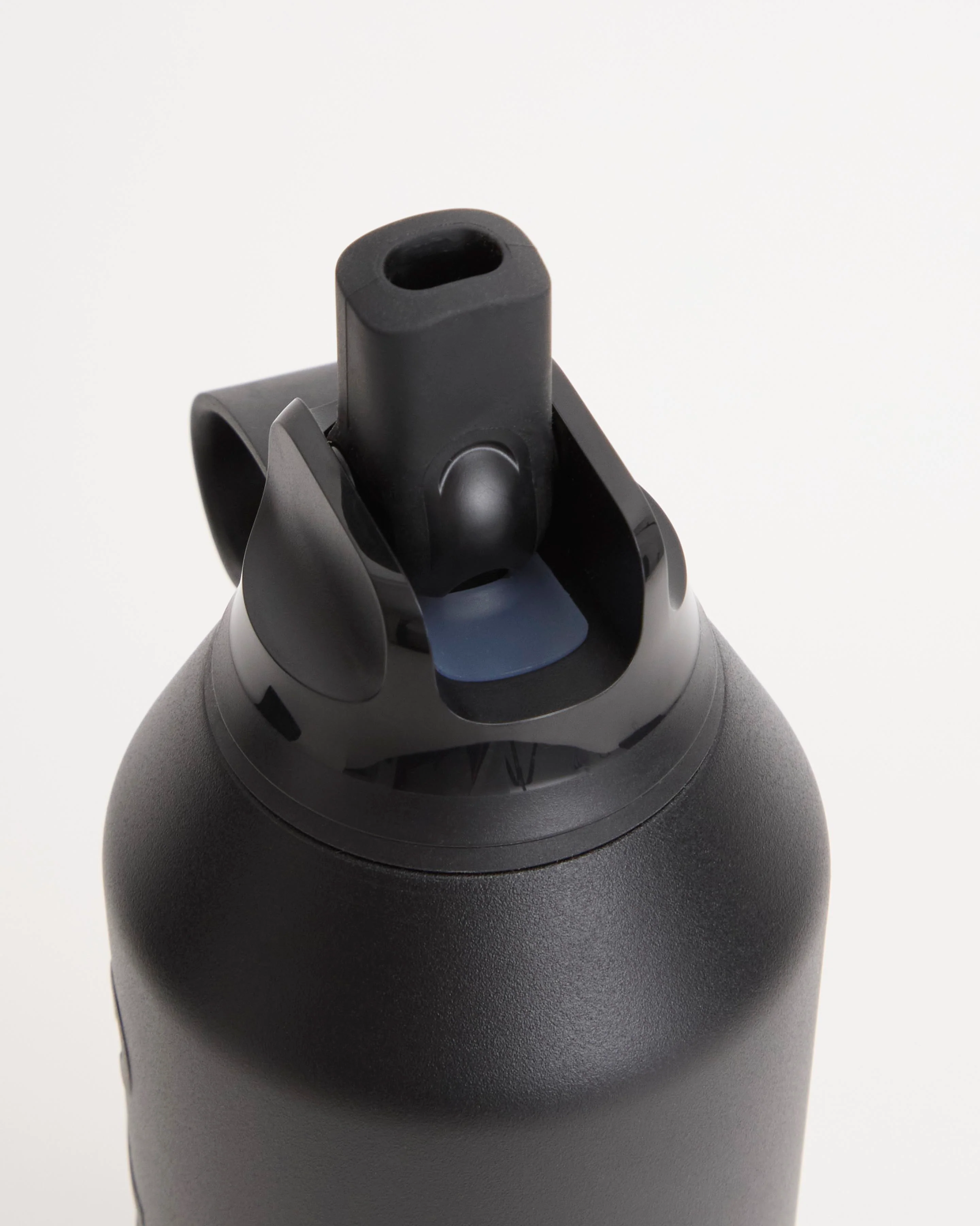 Onyx Black Flip Bottle - Image 4